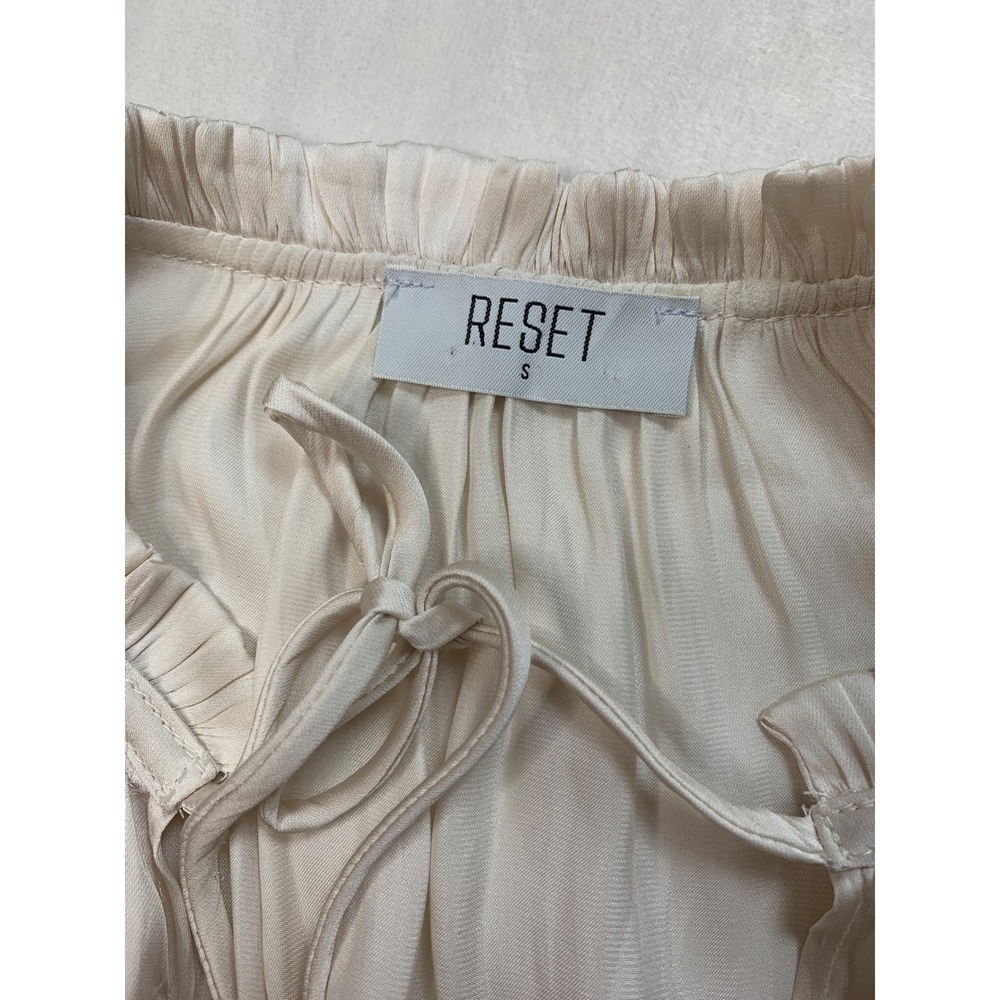 RESET By Jane Jamie Satin Silky Mini Dress Champagne Tiered Ruffle Flaws - Picture 7 of 11